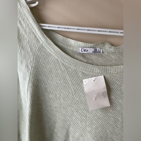 Womens Dex over sized shirts! - Picture 3 of 4